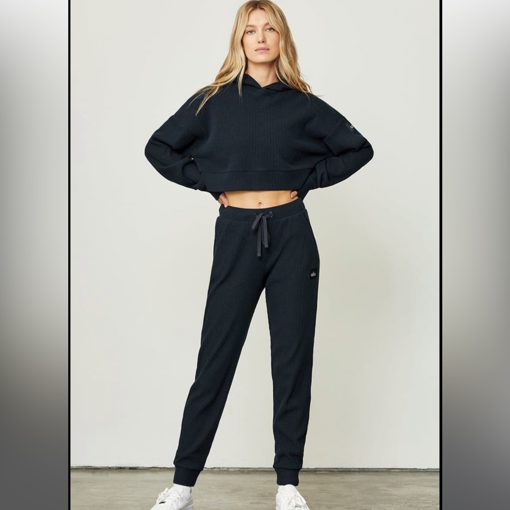 NWT Alo Muse Ribbed High Waist Sweatpants $108 S Black
